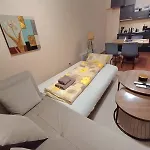 Melania In Complex Royal Towers בנסקו