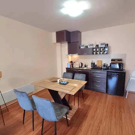 Melania In Complex Royal Towers Apartment