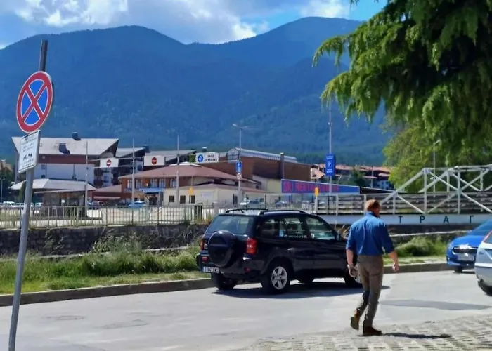 Апартамент Melania In Complex Royal Towers