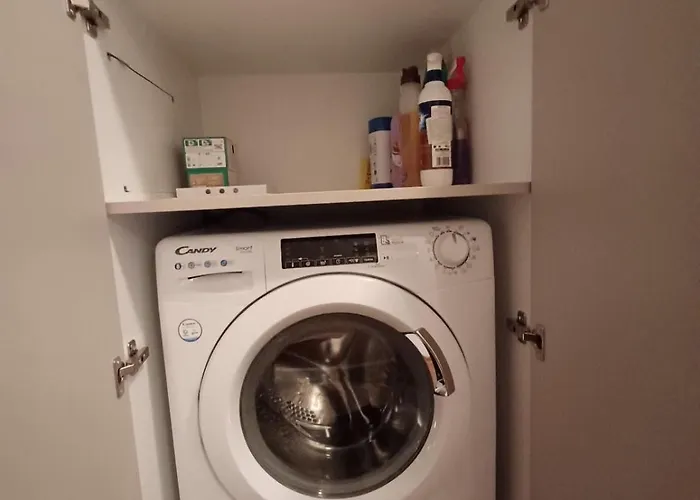 Melania In Complex Royal Towers Апартамент