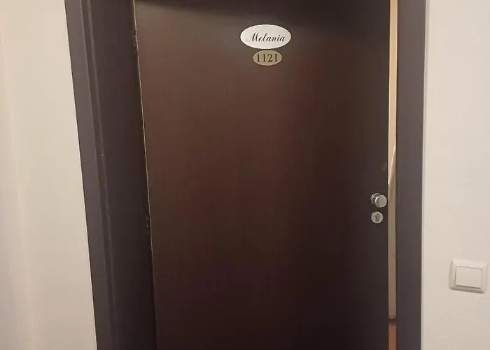 Melania In Complex Royal Towers Апартамент Банско